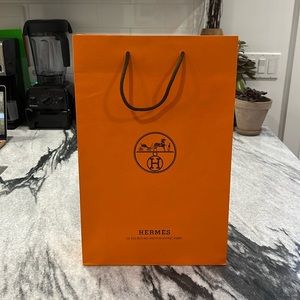 Hermés shopping bag